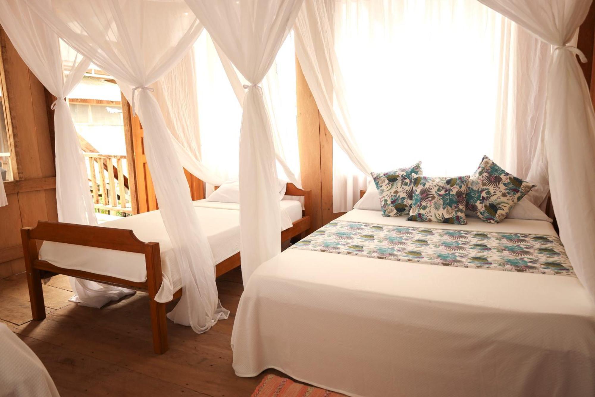 La Ceiba, Amazonas Hotel เลติเซีย ภายนอก รูปภาพ